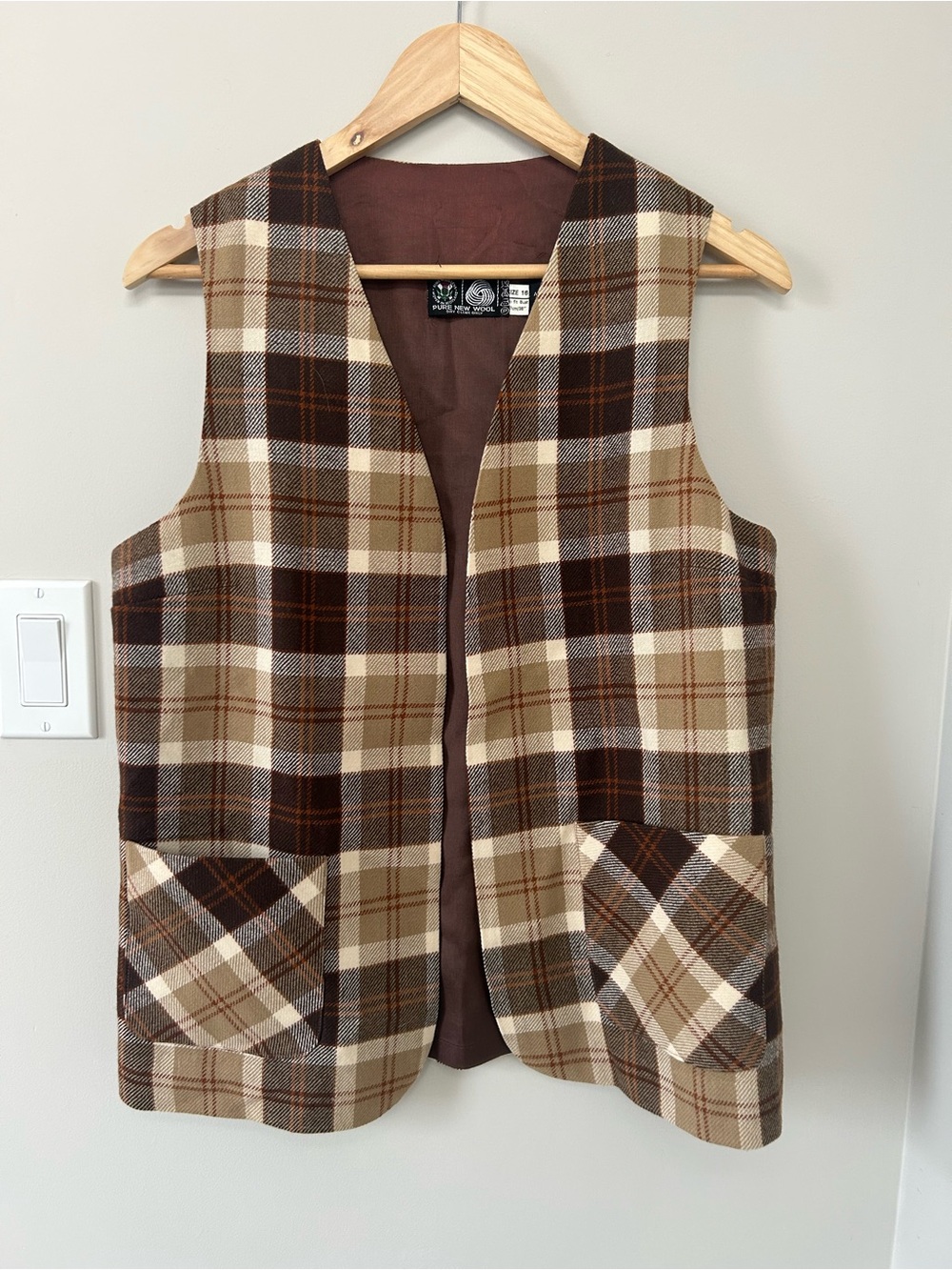 Plaid Sleeveless Vest - Brown Cream Check